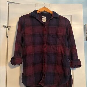 American Eagle Outfitters Purple and Navy Flannel